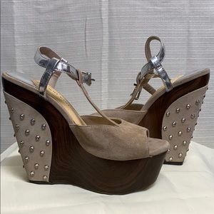 Gianni Bini Wedge studded sued heels